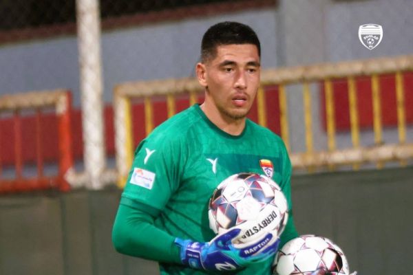  گزینه رومانیایی پرید؛ تراکتور پیگیر دروازه‌بان فولاد