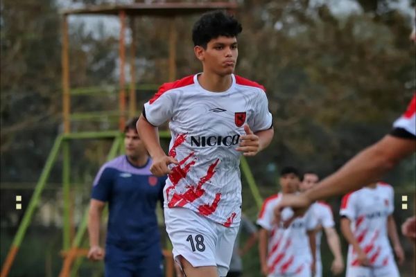 مهمان ویژه تمرین مس؛ پسر خطیبی بازیکن مس شده است