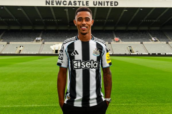  رسمی؛ وینگر استون ویلا به نیوکاسل پیوست