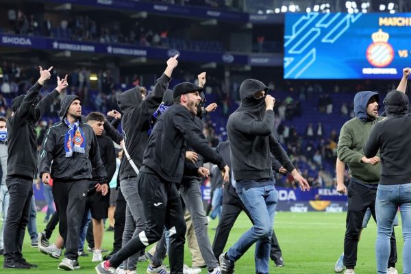 طعنه باشگاه اسپانیول به بارسلونا با شروع لالیگا