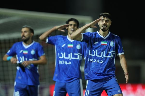 پاداش ویژه برای بازیکنان استقلال پس از برد مقابل تراکتور