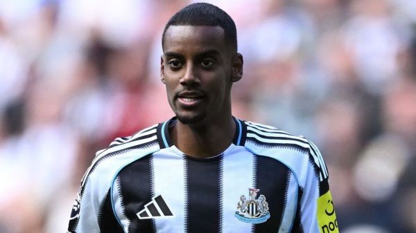  بیانیه جنجالی؛ الکساندر ایساک خواهان انتقال به لیورپول