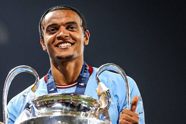 اختلاف ۳ میلیون پوندی مانع انتقال آکانجی به گالاتاسرای