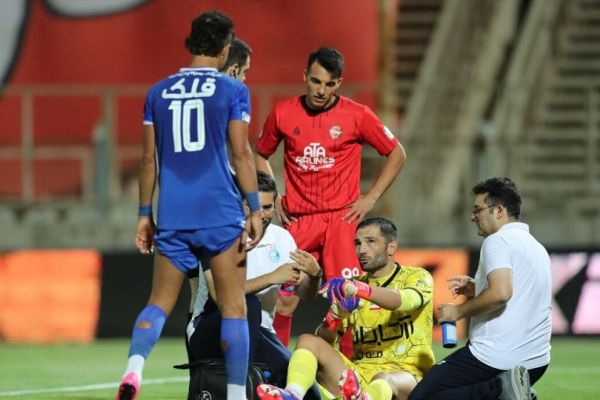  نتیجه زیر پا گذاشتن حکم توسط تی تی ها؛ تراکتور تنها شد