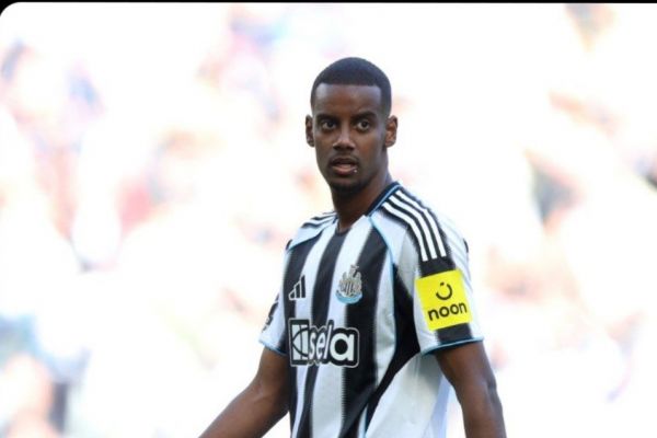  نیوکاسل آب پاکی را روی دست لیورپول ریخت