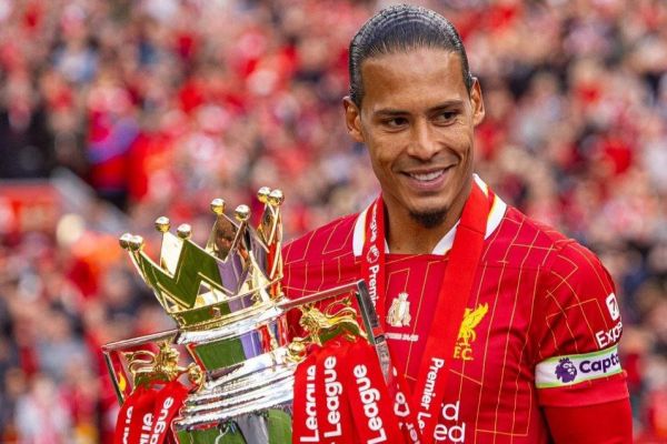 فندایک تاریخساز شد؛ رکورد بزرگان لیگ برتر انگلیس شکسته شد