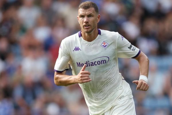 رونمایی ستاره باتجربه سری آ از بهترین مربی دوران حرفهای خود