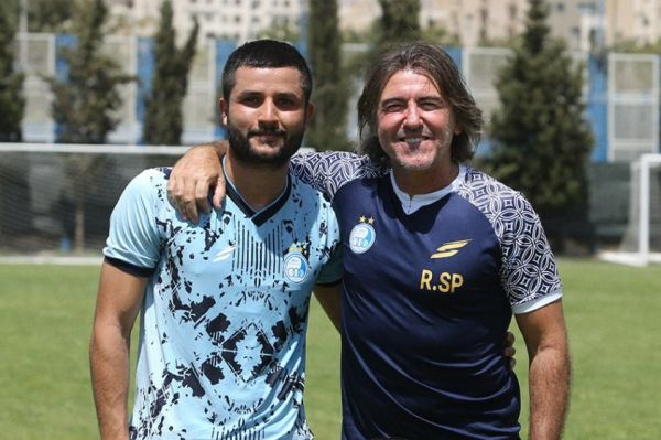  امضای قرارداد یک ساله استقلال با عارف غلامی