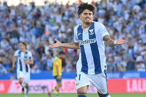  هافبک لگانس با مرخصی زایمان می‌خواهد از تیم جدا شود