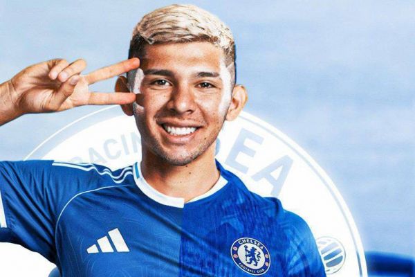  خولیو انسیسو به لندن آمد