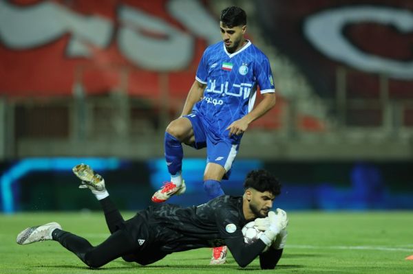 هواداران تراکتور در انتظار جذب دروازهبان