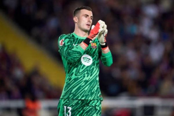 شرایط پیچیدهای که دروازهبان بارسلونا در آن گرفتار شده است