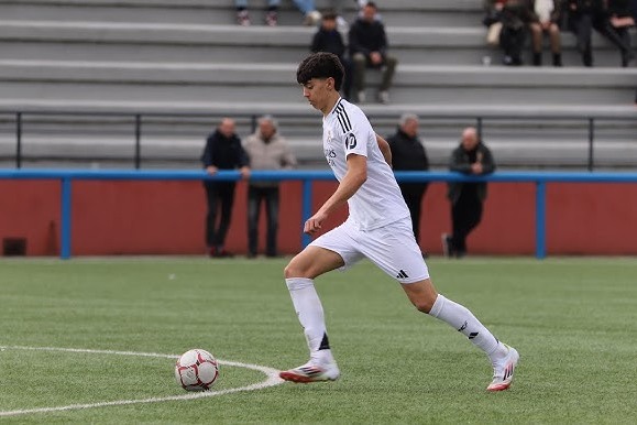 فرانسویها به دنبال جذب مدافع 193 سانتیمتری رئال مادرید