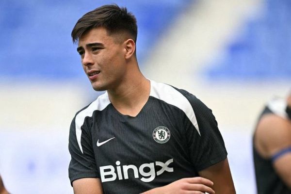  در مذاکرات جذب چوکوئمکا، دورتموند شرایط آنسلمینو را جویا شد