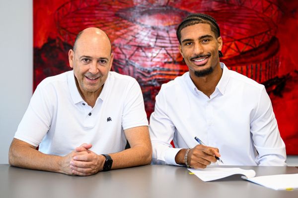  رسمی  بایر لورکوزن جانشین جاناتان تاه را جذب کرد