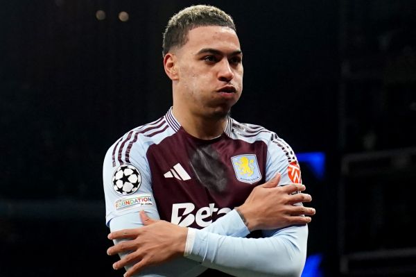  تاتنهام دست روی ستاره استون ویلا گذاشت