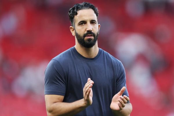 توصیه آموریم درباره رفتار بازیکنانش در برخورد با انتقادات