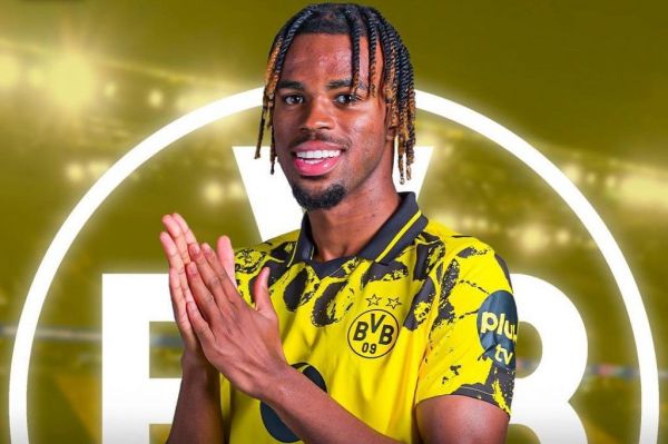  غیررسمی؛ هافبک انگلیسی چلسی به دورتموند پیوست