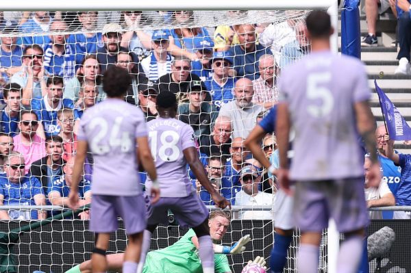 آمارهای جالب لیگ جزیره؛ از درخشش پیکفورد تا رکورد جدید گریلیش