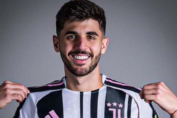 یوونتوس به دنبال جذب مدافع برزیلی پاری سن ژرمن