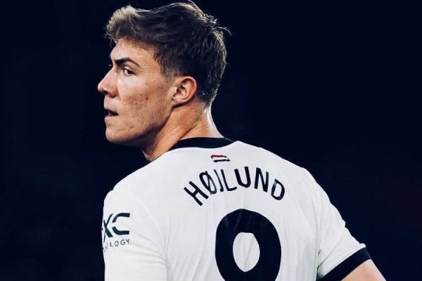  هویلوند در آستانه پیوستن به ناپولی؛ توافق قرضی با بند خرید