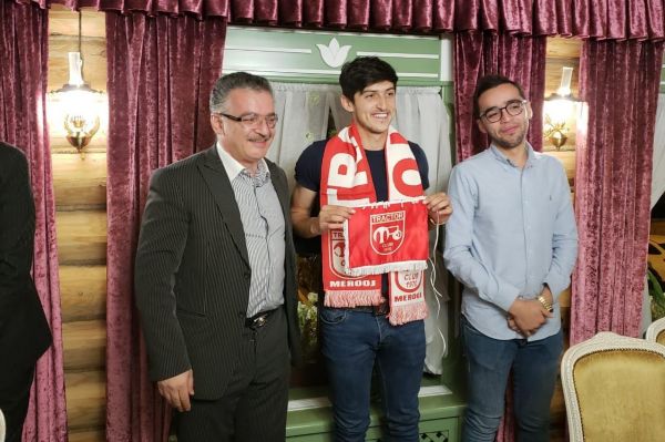 20 روز تا بازی تراکتور و شباب الاهلی؛ سردار قربانصدقه زنوزی میرود