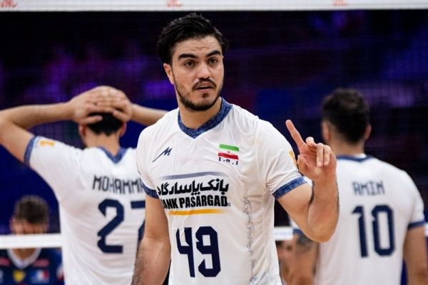  شریفی  فقط فدراسیون والیبال، رسانه‌ها و مردم از ما حمایت کردند