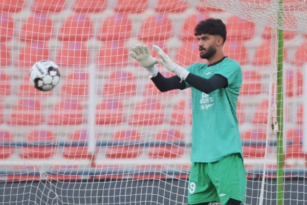 تنها نکته مثبت تراکتور؛ کلینشیت ادیب