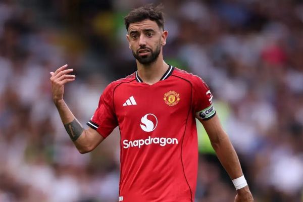 کاپیتان منچستریونایتد در اندیشه رفتن به عربستان