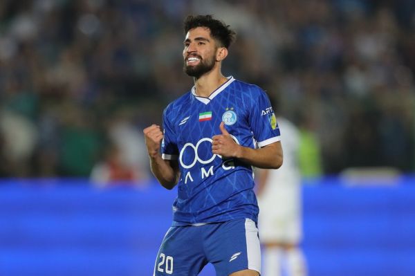 تمجید هواداران استقلال از عملکرد کوشکی