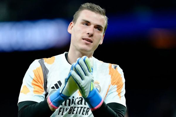 علاقه مورینیو به ستاره نیمکت نشین رئال مادرید