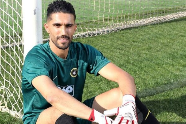 باشگاه سپاهان حسینی و دانشگر به تدریج به تمرینات اضافه میشوند