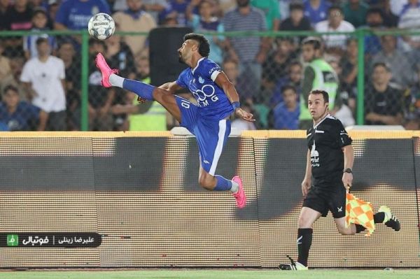  رامین و کنترل توپ در ارتفاعی باورنکردنی