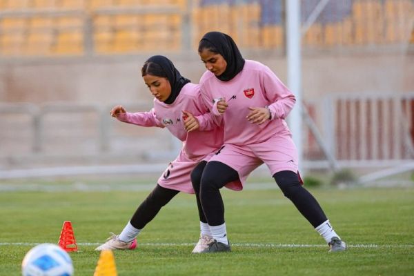 تمرین پرنشاط بانوان پرسپولیس در روز سوم