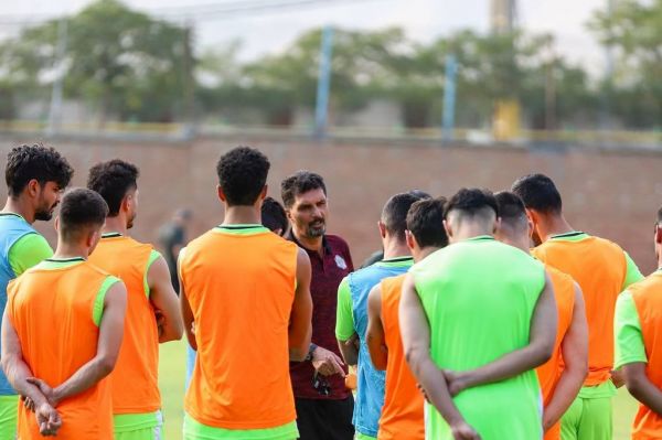  تهدید بازیکنان آلومینیوم اراک به اعتصاب