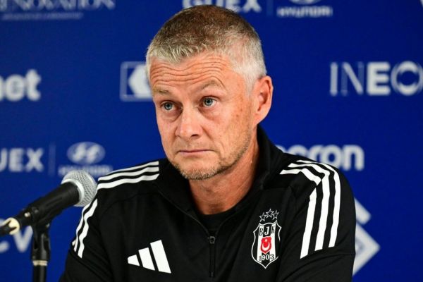  اسطوره منچستریونایتد از هدایت بشیکتاش اخراج شد