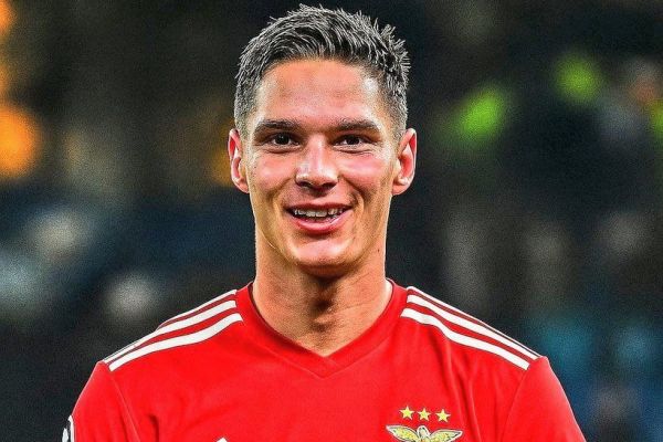  رسمی؛ ستاره فوتبال اوکراین به بنفیکا پیوست