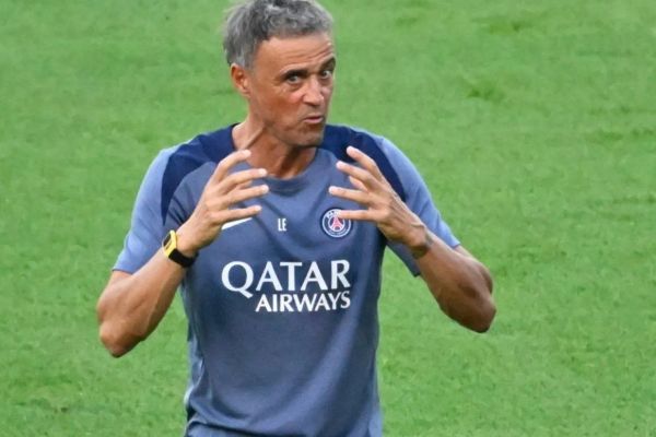 واکنش انریکه به تقابل با بارسلونا در لیگ قهرمانان