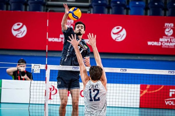  والیبال جوانان جهان  ایران با غلبه بر آمریکا فینالیست شد