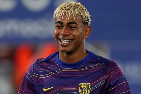 ستاره بارسلونا بهترین بازیکن جوان دنیا لقب گرفت