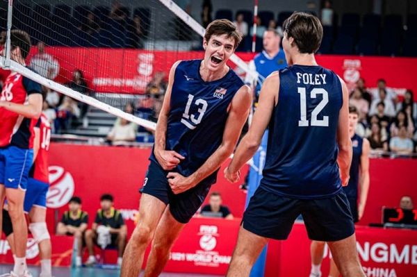  والیبال جوانان جهان  آمریکا برای نخستین بار مدال گرفت