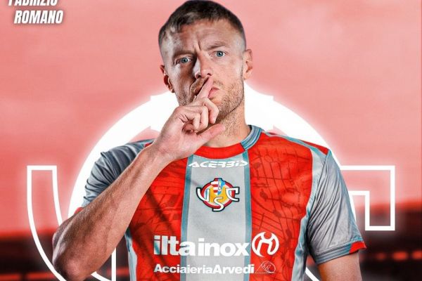  غیررسمی؛ اسطوره لیگ برتر انگلیس به کرمونزه پیوست