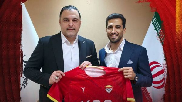  رسمی  وحید امیری به فولاد پیوست