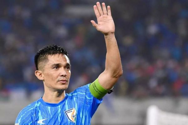  خوش‌شانسی علی دایی؛ سونیل چتری به کافا نرفت