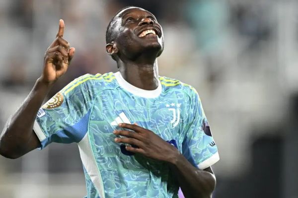  انتقال ستاره پی‌اس‌‌جی به یوونتوس متوقف شد