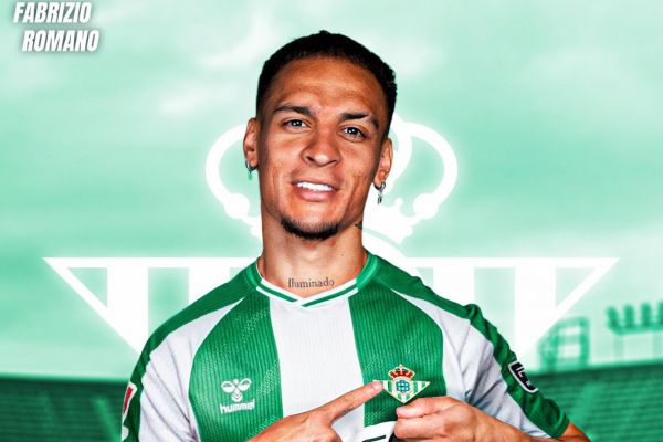 غیررسمی آنتونی به رئال بتیس پیوست