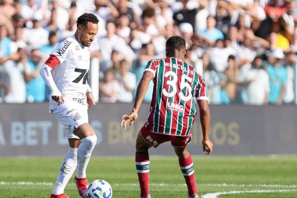 نیمار ادعای آنچلوتی را رد کرد