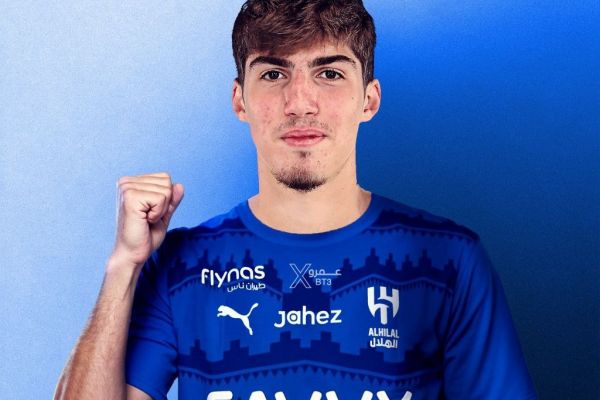  مدافع ۱۹ ساله فنرباغچه به الهلال پیوست