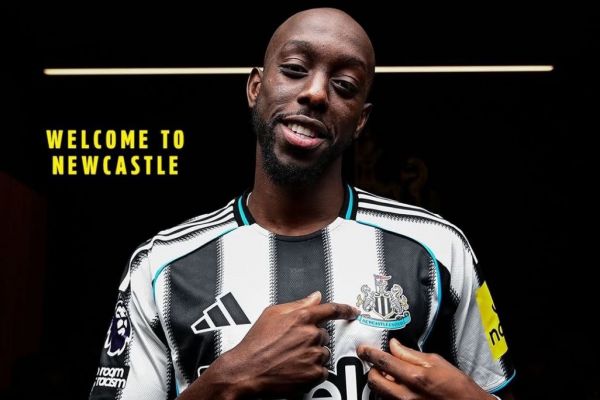 رسمی یوان ویسا از برنتفورد به نیوکاسل پیوست