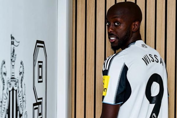  شماره پیراهن جانشین ایساک در نیوکاسل مشخص شد